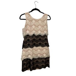 Jessica Simpson Nude & Black Tiered Lace Sleeveless Dress Size 6